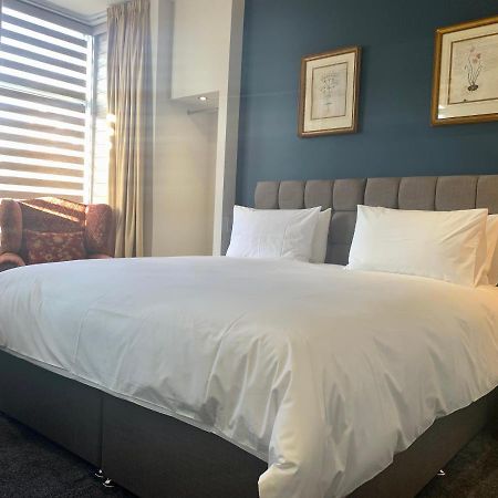 The Gaydon Bed & Breakfast Lytham St Annes Bagian luar foto