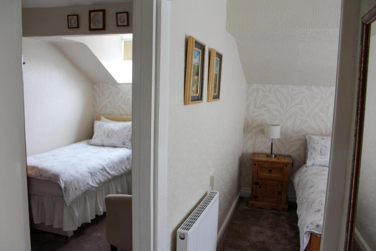 The Gaydon Bed & Breakfast Lytham St Annes Bagian luar foto