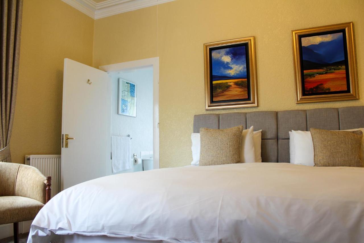 The Gaydon Bed & Breakfast Lytham St Annes Bagian luar foto