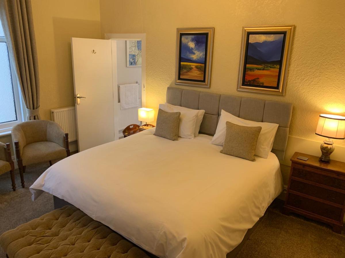 The Gaydon Bed & Breakfast Lytham St Annes Bagian luar foto