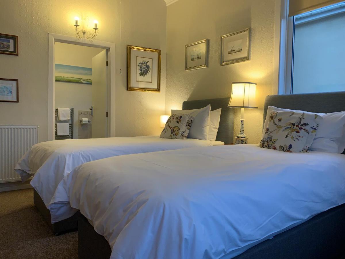 The Gaydon Bed & Breakfast Lytham St Annes Bagian luar foto