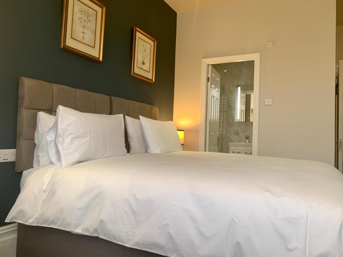 The Gaydon Bed & Breakfast Lytham St Annes Bagian luar foto