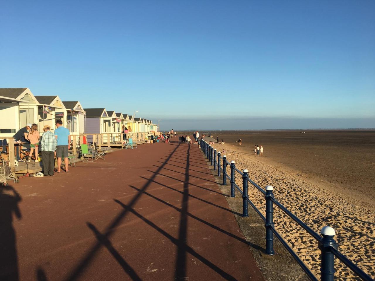 The Gaydon Bed & Breakfast Lytham St Annes Bagian luar foto